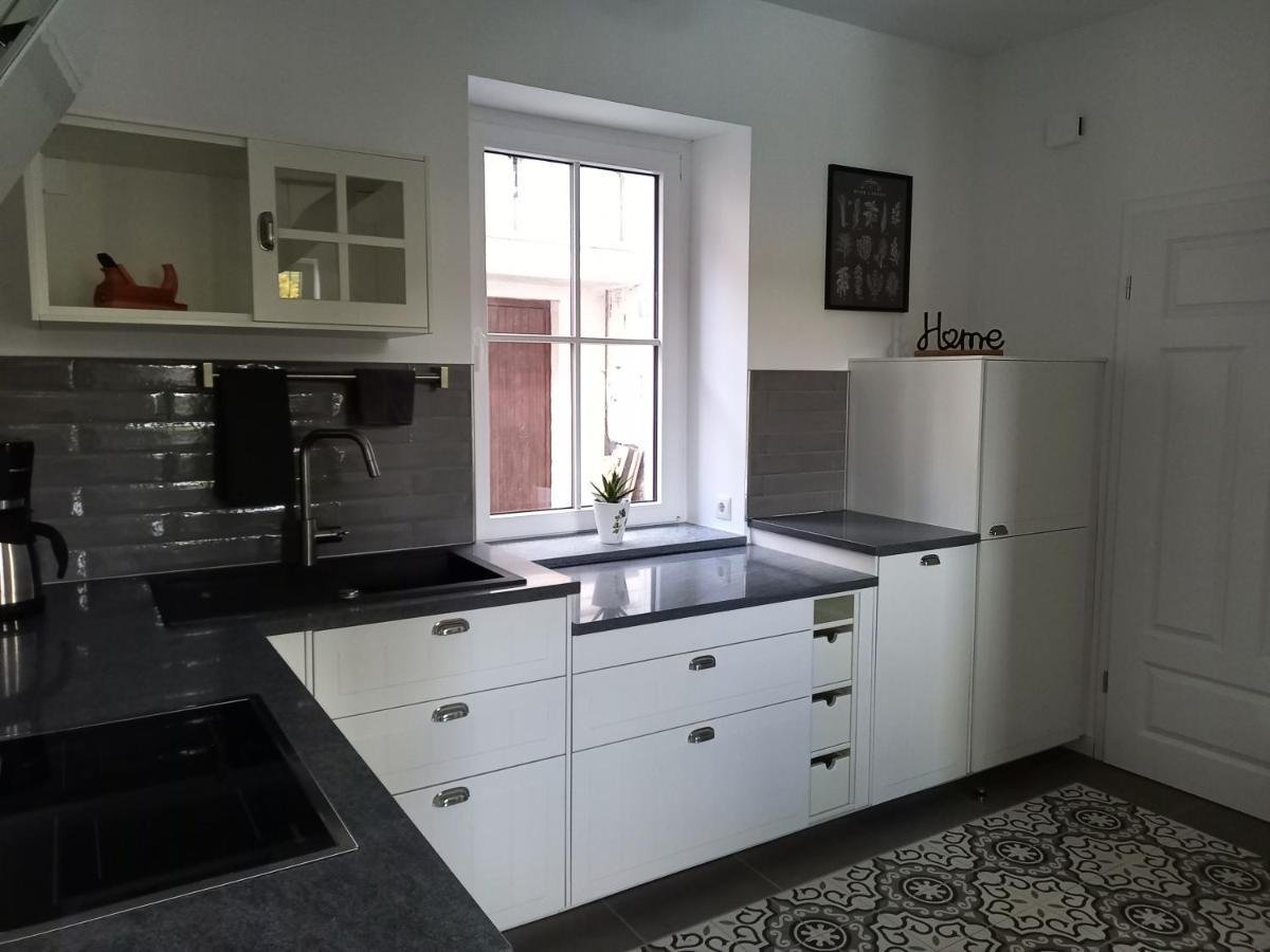 Leeseits Luv Apartment Трабен-Трарбах Екстериор снимка