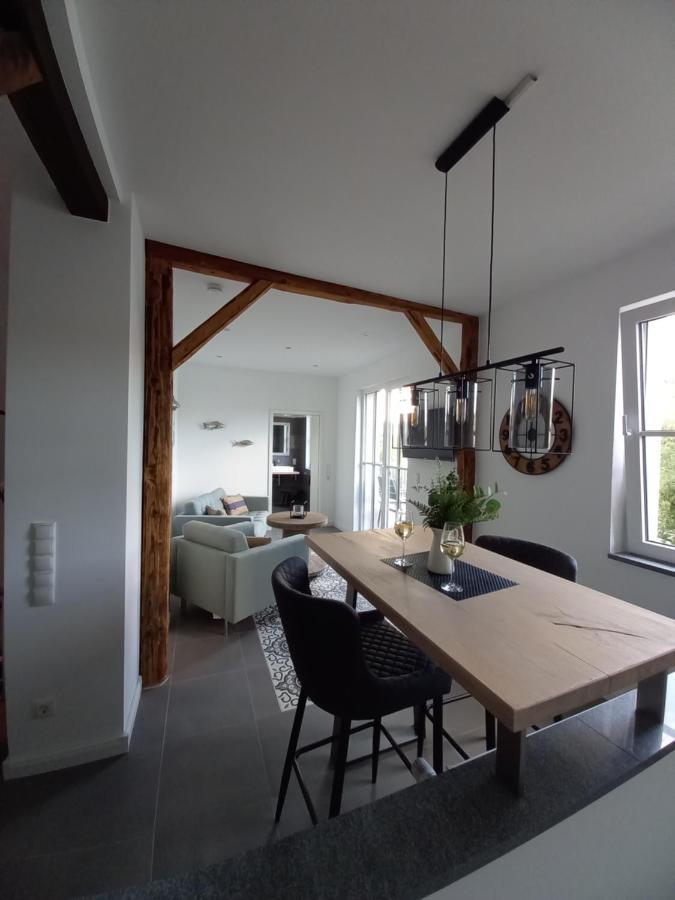 Leeseits Luv Apartment Трабен-Трарбах Екстериор снимка
