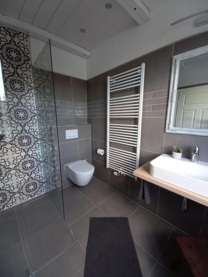 Leeseits Luv Apartment Трабен-Трарбах Екстериор снимка