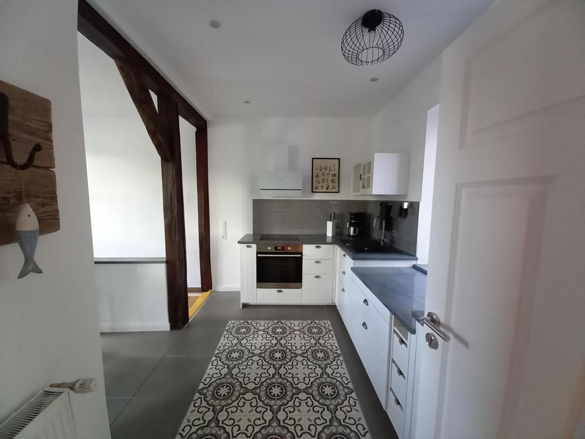 Leeseits Luv Apartment Трабен-Трарбах Екстериор снимка